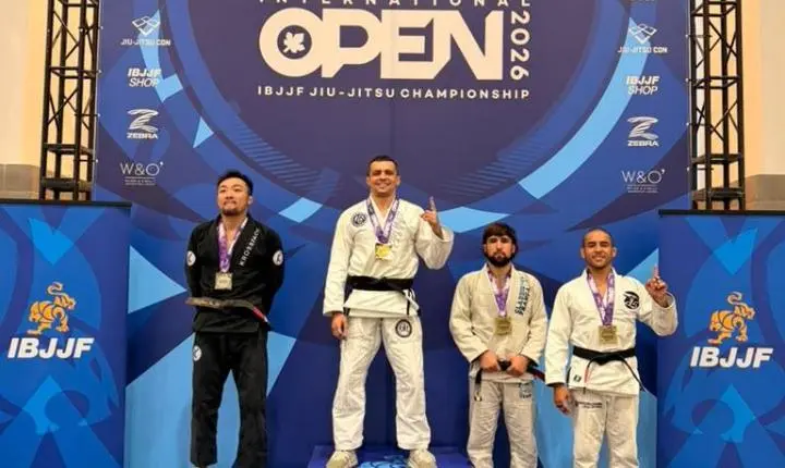 Atleta de Balneário Camboriú conquista três medalhas de ouro em competição de jiu-jítsu nos Estados Unidos