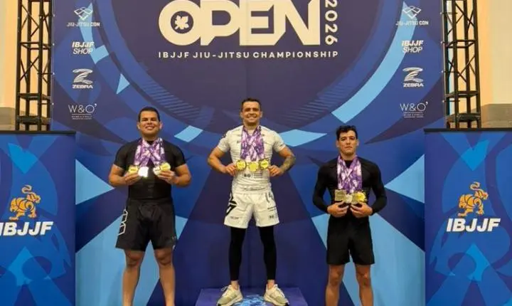 Atleta de Balneário Camboriú conquista três medalhas de ouro em competição de jiu-jítsu nos Estados Unidos