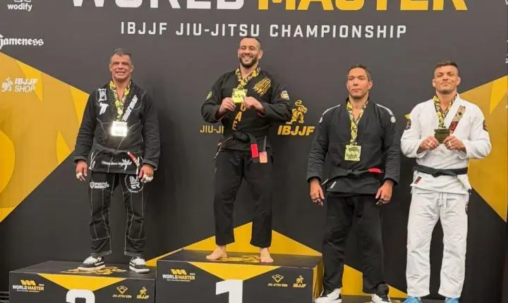 Atleta de Balneário Camboriú garante medalha de prata no World Master de Jiu-Jitsu 2026