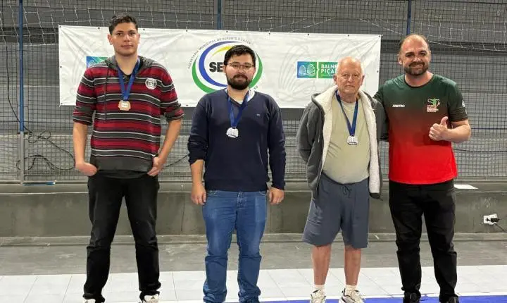 Atleta de Balneário Camboriú se consagra campeão em torneio de xadrez de Balneário Piçarras