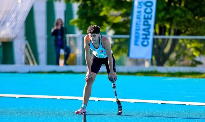 Atleta de Balneário Camboriú se torna recordista brasileiro após se reencontrar no paradesporto