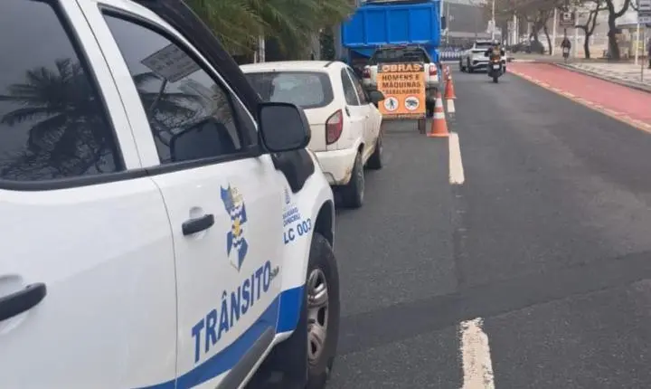 Avenida Atlântica tem alterações para obras de gás natural