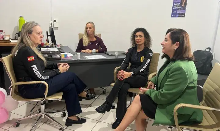 Balneário Camboriú fortalece ações conjuntas de prevenção à violência contra a mulher