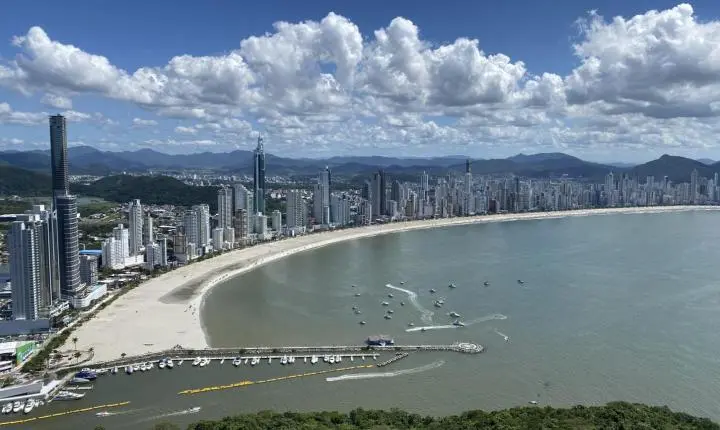 Balneário Camboriú prepara mais de R$ 700 milhões em investimentos para construir a cidade do futuro