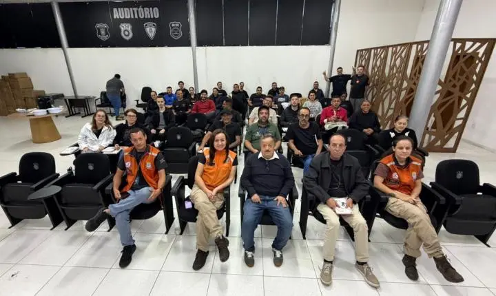 Balneário Camboriú realiza formatura de 35 voluntários de Proteção e Defesa Civil nesta quarta-feira