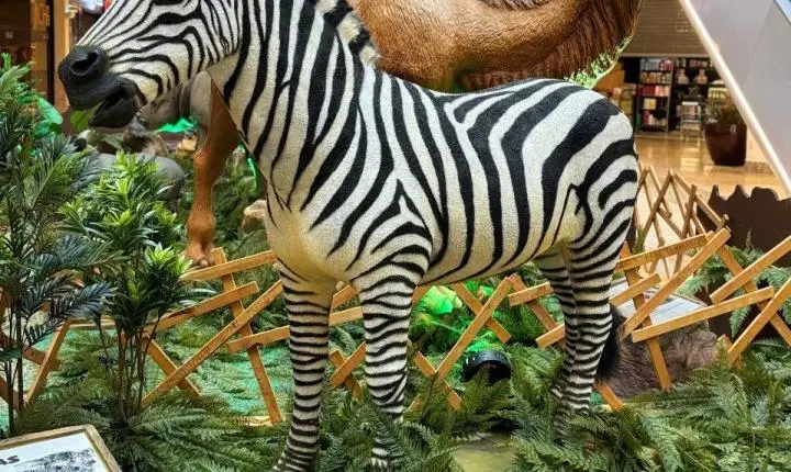 Balneário Shopping recebe exposição gratuita com animais animatrônicos em tamanho real