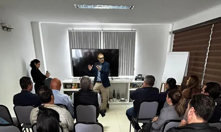 BC Convention abre agenda para pré-candidatos apresentarem propostas e ouvirem demandas do turismo em Balneário Camboriú