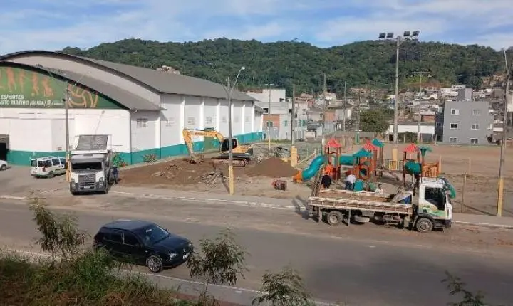 Camboriú amplia infraestrutura esportiva com reforma do Complexo Esportivo do Guga