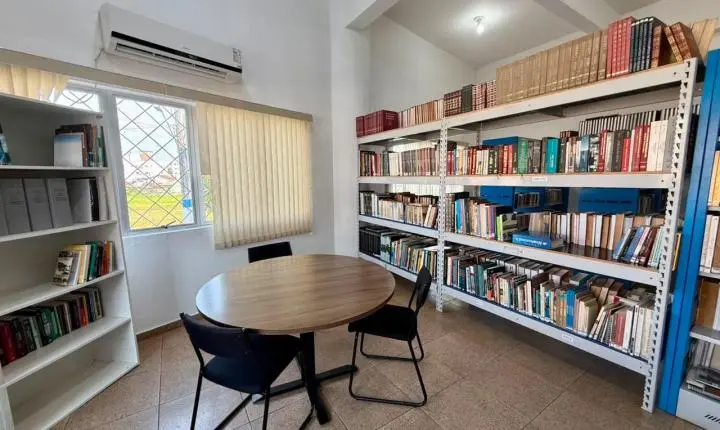 Camboriú: Biblioteca Municipal incentiva a leitura e recebe doações de livros