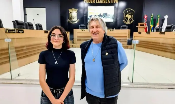 Camboriú: Programa Cidadão Mirim aproxima estudantes das atividades dos poderes públicos