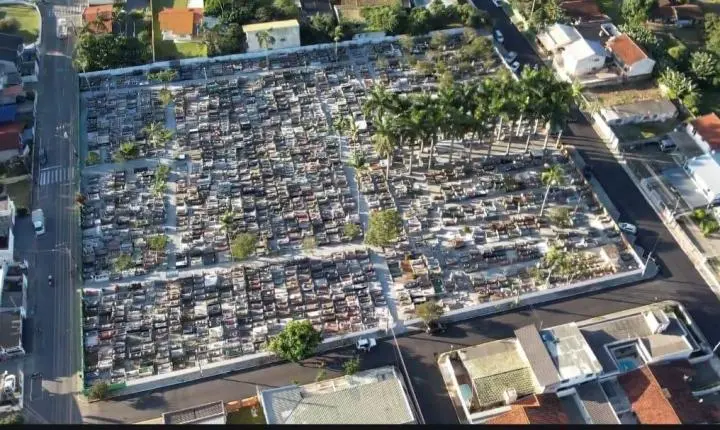 Camboriú reforça prazo para recadastramento obrigatório de túmulos e jazigos