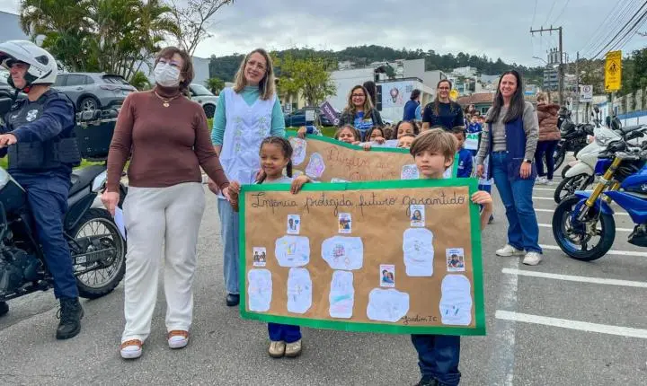 Caminhada pela Primeira Infância integra programação do Agosto Verde em Balneário Camboriú