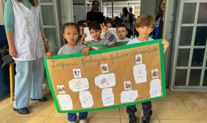 Caminhada pela Primeira Infância integra programação do Agosto Verde em Balneário Camboriú