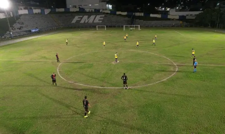 Campeonato de Futebol Amador Série A inicia com três jogos e goleadas em Balneário Camboriú 