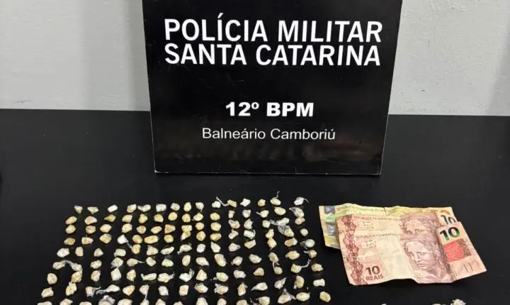 Casal é preso com 236 porções de crack em Balneário Camboriú