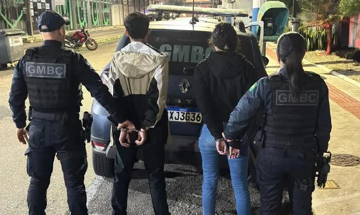 Casal que traficava na faixa de areia da praia é preso pela Guarda Municipal de Balneário Camboriú 