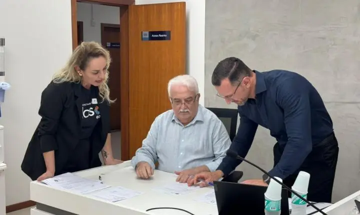 Comarca de Itapema destina mais de R$ 130 mil a projetos da Prefeitura com recursos de acordos e multas penais
