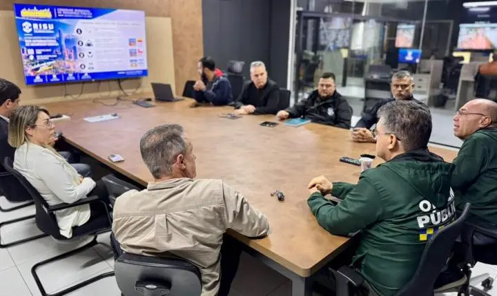 Comsep debate integração das forças de segurança e preparação para a temporada 2026/2027 em Balneário Camboriú