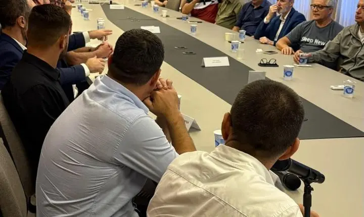 Conselho das Entidades debate segurança pública com autoridades de Itajaí