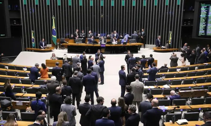 Cresce número de mulheres eleitas para o Congresso Nacional