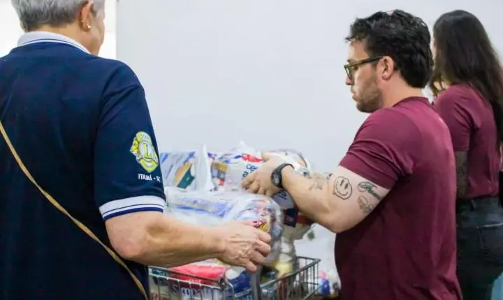 Cronos Logistics transforma embarques em solidariedade e arrecada 30 toneladas de alimentos para doação