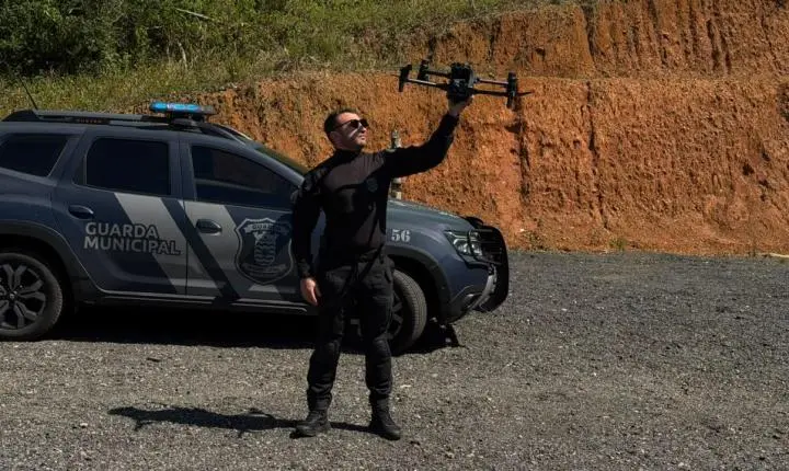 Curso forma 20 novos operadores de drones para atuação na segurança e administração pública de Balneário Camboriú