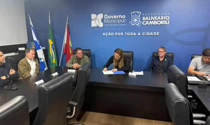 Deck da Praia de Taquarinhas se chamará Felipe Domingos Euflorzino