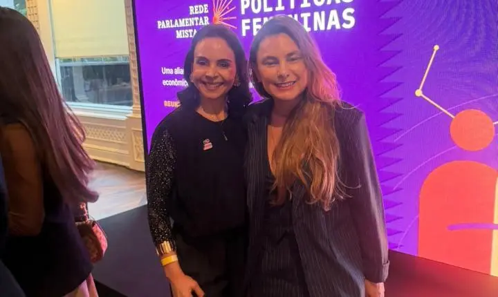 Deputada federal eleita, Paulinha participa da criação da Rede Parlamentar de Políticas Femininas