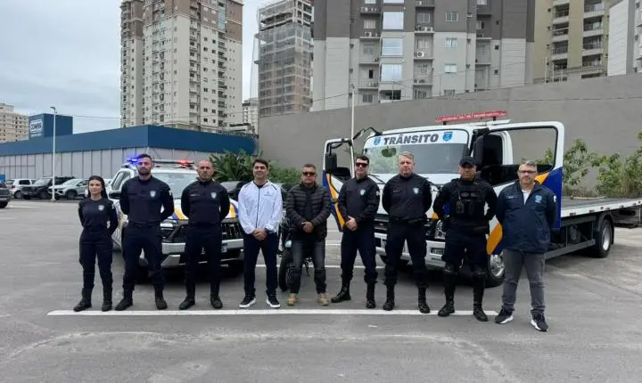 Detrami recebe guincho próprio e veículo 4x4 para reforçar atendimento no trânsito