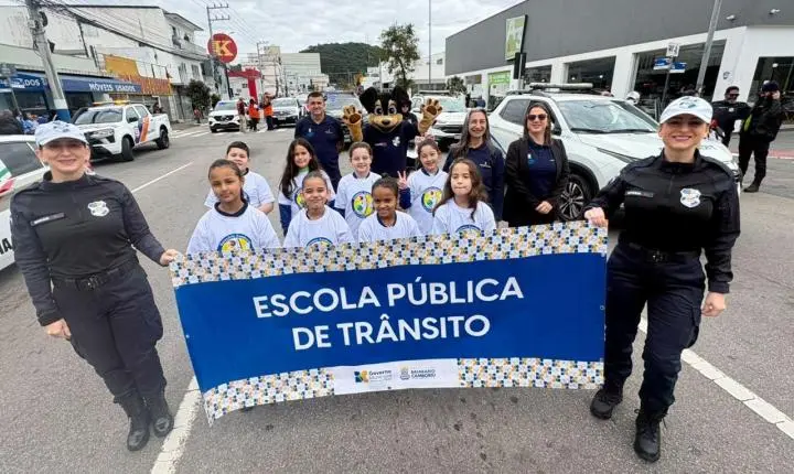 Dia Municipal do Agente de Trânsito: categoria completa 21 anos em Balneário Camboriú