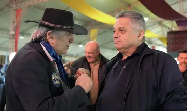 Em Balneário Camboriú, João Rodrigues diz que governo do Estado fez uso político de convênios