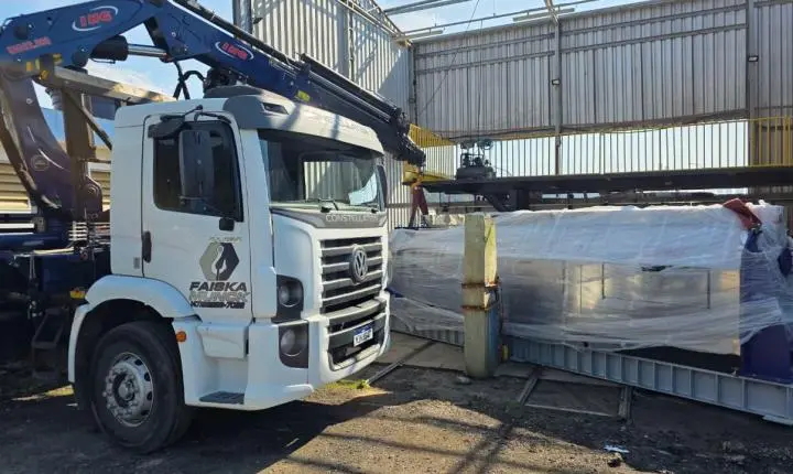 Emasa inicia instalação de prensas reformadas para ampliar eficiência no tratamento de lodo