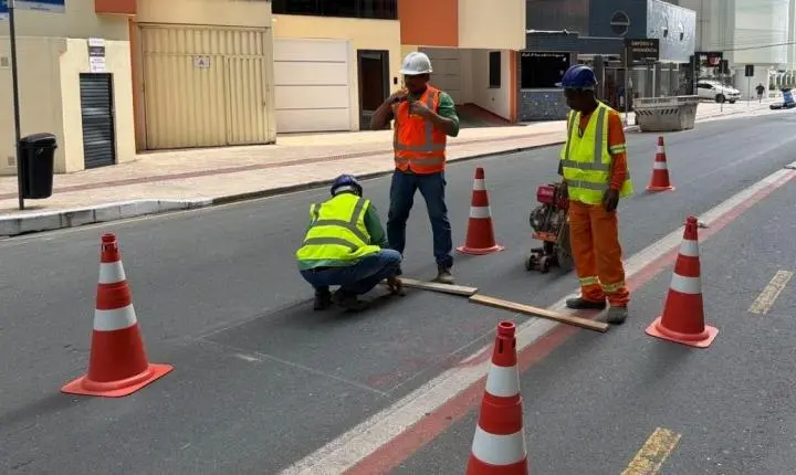 Emasa realiza serviços comerciais em sete pontos da cidade nesta quinta e sexta-feira