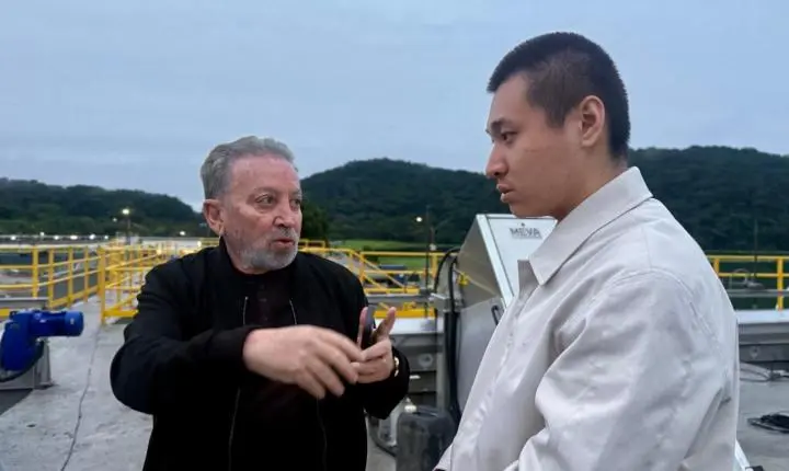 Empresários chineses conhecem estrutura de tratamento de esgoto da Emasa