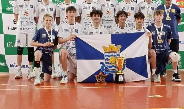 Equipe de Balneário Camboriú conquista título do Campeonato Catarinense de Voleibol Sub-16 Masculino