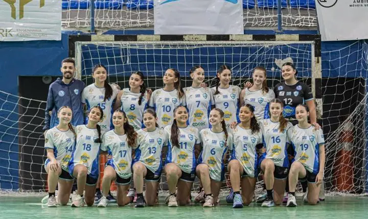 Handebol feminino da FME de Balneário Camboriú vence dois jogos e garante vaga na fase final da Liga SC