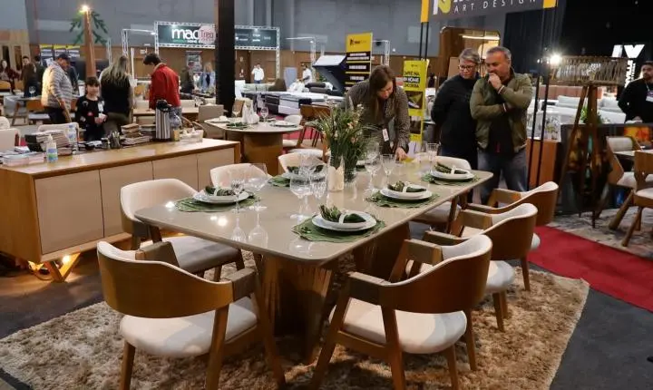 Home&Decor movimenta economia da Serra Catarinense com venda direta de fábrica e descontos de até 50%