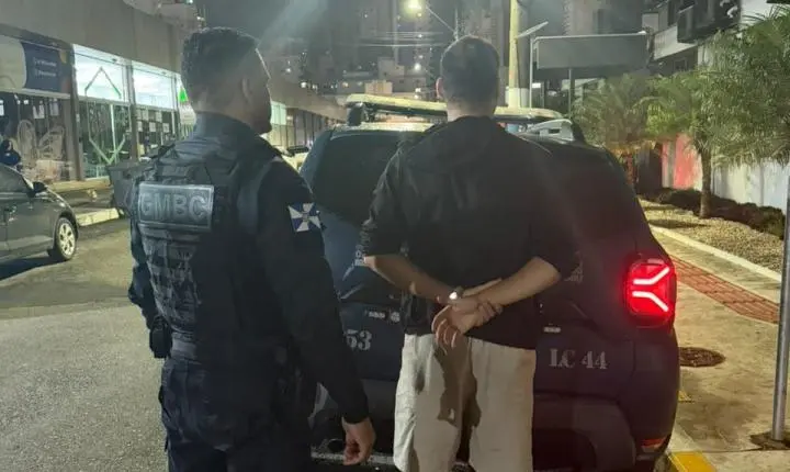 Homem é preso pela Guarda Municipal de Balneário Camboriú após dar soco na boca de companheira 