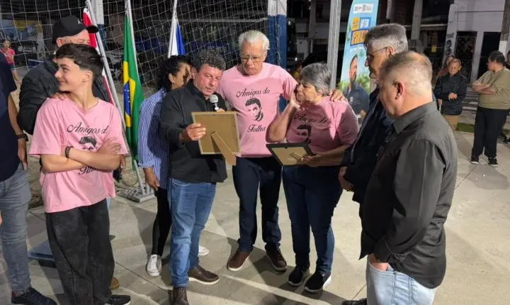 Homenagem póstuma marca entrega de reforma geral da praça Anderson Folha, no Bairro São Judas Tadeu