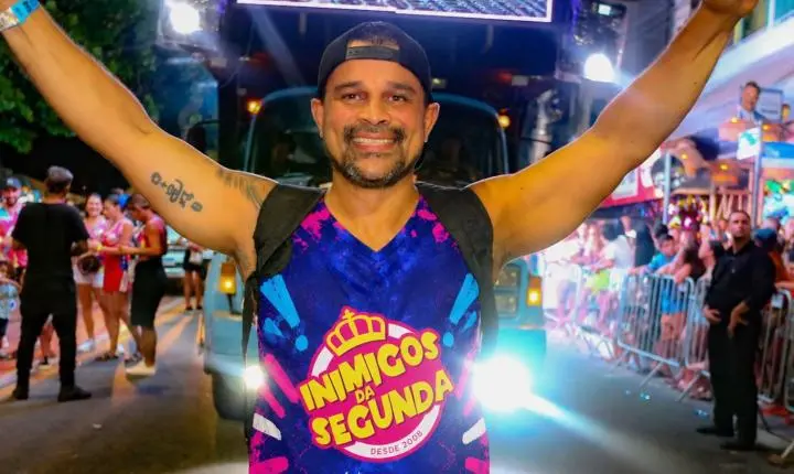 Inimigos da Segunda lança neste sábado a venda de abadás para o Carnaval 2027