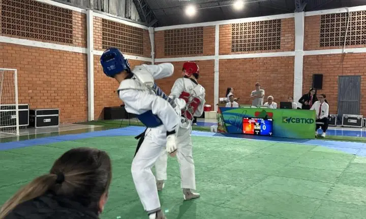 Itajaí conquista ouro no Taekwondo dos Joguinhos Abertos de Santa Catarina neste sábado 