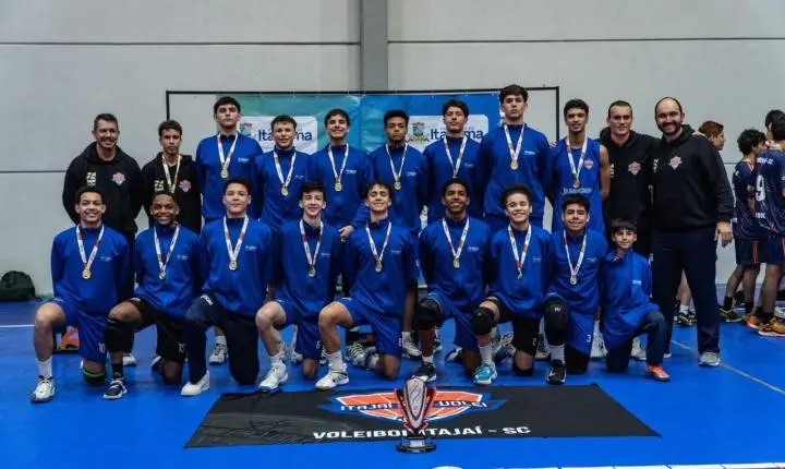 Itajaí Pró-Vôlei tem fim de semana de decisões no Sub-14 feminino e Sub-17 masculino