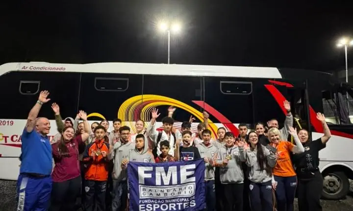 Judô de Balneário Camboriú conquista 13 medalhas no Campeonato Regional Litoral
