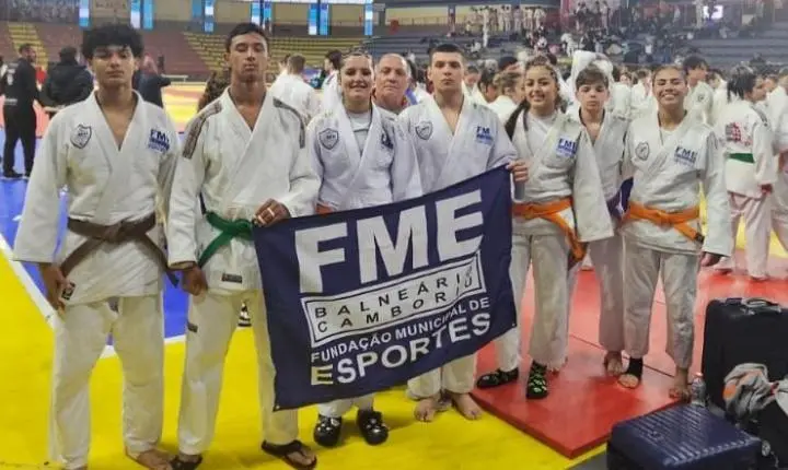 Judocas de Balneário Camboriú conquistam 11 medalhas no Troféu Santa Catarina de Menores