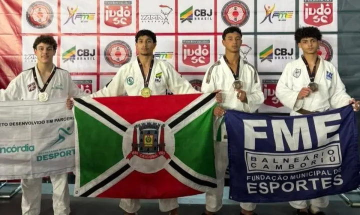 Judocas de Balneário Camboriú conquistam 11 medalhas no Troféu Santa Catarina de Menores
