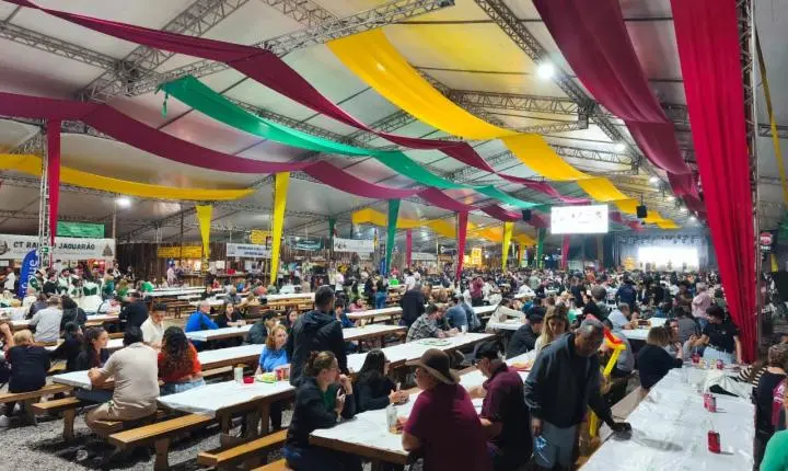 Mais de 120 mil pessoas prestigiaram o 14° Acampamento Farroupilha em Balneário Camboriú
