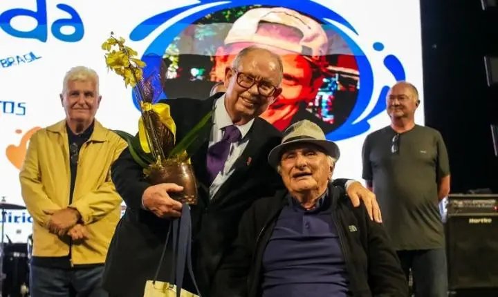 Marejada homenageia idealizador da festa em cerimônia marcada pela emoção