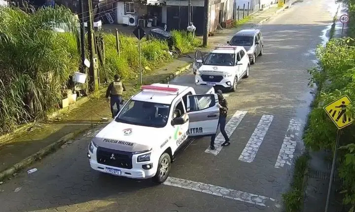 Mulher é presa em Itapema em cumprimento de mandado de prisão por fraude tributária