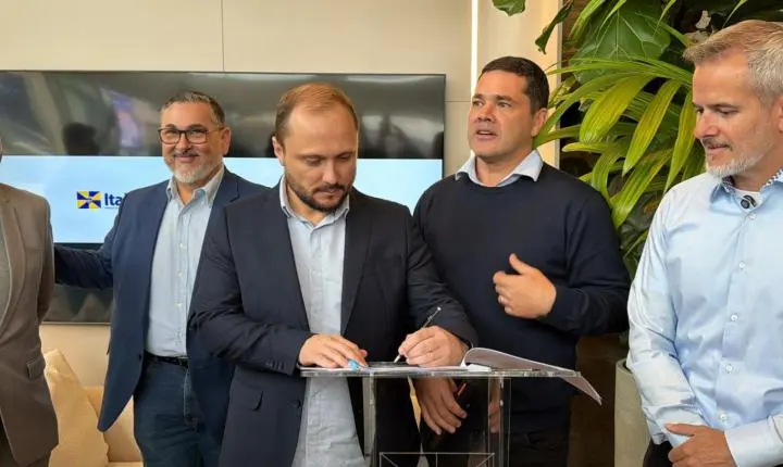 Município de Itajaí e Aprobrava assinam seis termos de cooperação nesta quinta-feira