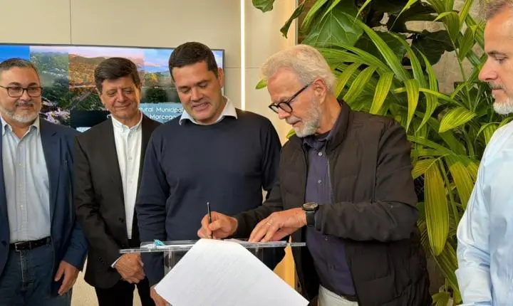 Município de Itajaí e Aprobrava assinam seis termos de cooperação nesta quinta-feira